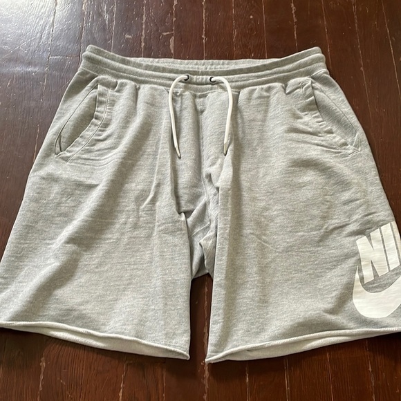 Nike Other - Men’s Nike Cotton Shorts With Drawstring And Pockets Large